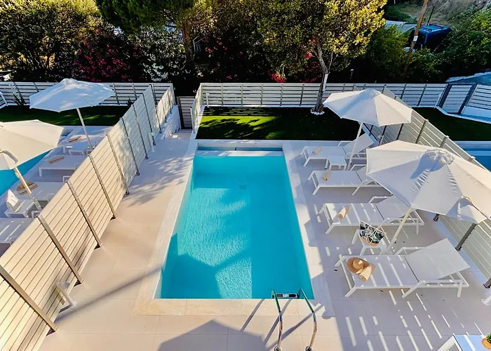 Zorbas Family Villa Platanias (Skiathos)