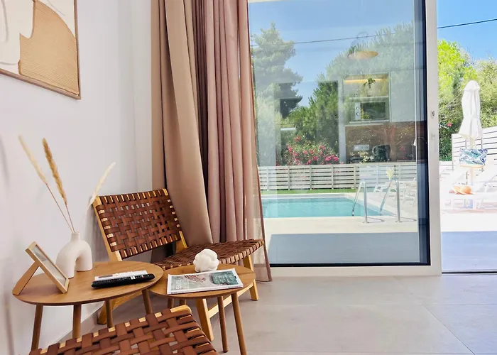 Villa Zorbas Family *