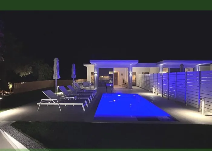 Zorbas Family Villa *