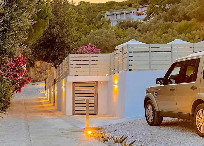 Zorbas Family Platanias (Skiathos)