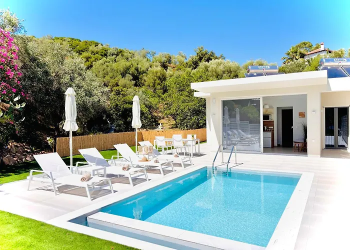 Zorbas Family * Platanias (Skiathos)