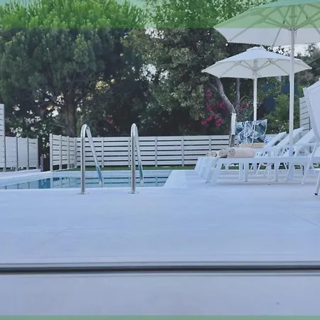 Villa Zorbas Family Skiathos-Stadt