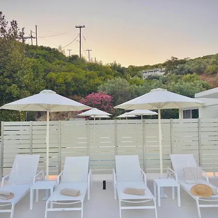 Villa Zorbas Family *