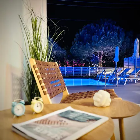 Zorbas Family Villa Skiathos Town