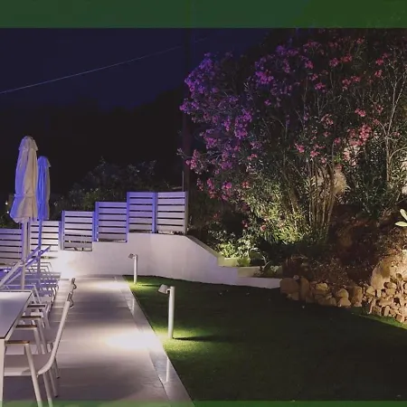 Zorbas Family Platanias (Skiathos)