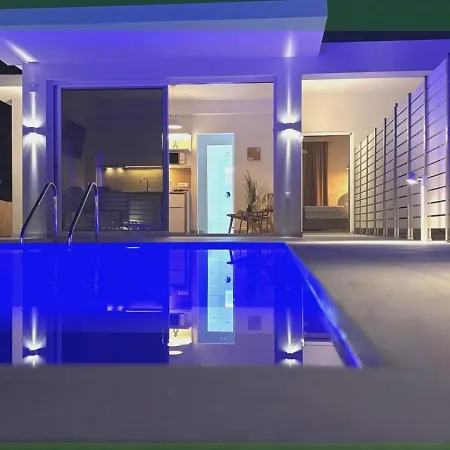 Villa Zorbas Family