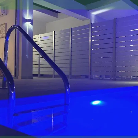Zorbas Family Villa